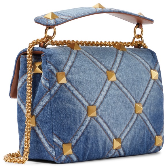 *SOLD* VALENTINO GARAVANI
RARE and LIMITED EDITION Roman Stud denim shoulder bag - Picture 4 of 5